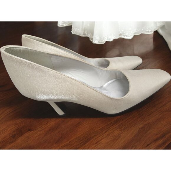 Stuart Weitzman Shimmer Champagne Womens 3" Heels -Size 8C Satin High Heels - Picture 1 of 14